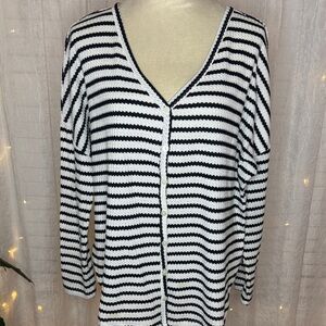 Arizona Jean Company Black and White Striped V-Neck Sweater
